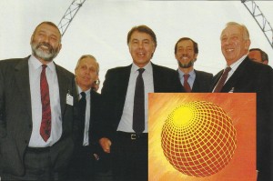 Jacinto Pellón, Consejero-Delegado, Felipe González, Presidente del Gobierno, Emilio Cassinello, Presidente de la Sociedad Estata y Manuel Olivencia, Comisario General de la Muestra.