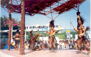 Actuaciones y Danzas de las Islas del Pacifico Sur (Fotografía Angela Palomares).