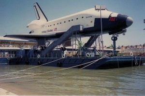 Réplica del Discovery en Expo'92.