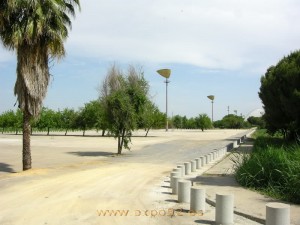 Zona aparcamiento bancada Expo 92 en la actualidad (Fotografía Expo92.es).