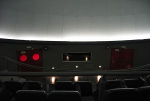Interior del Pabellón de España (Cinemoción).