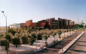 Facultad de Ingeniero en Plaza de América.