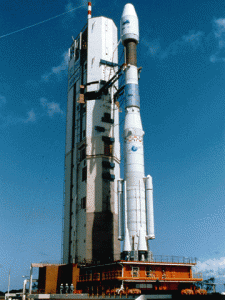 Lanzamiento del Cohete Ariane 42P con el satélite TOPEX/Poseidon (Kourou, 10 de agosto de 1992).