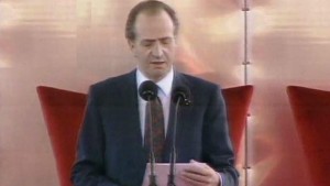 El Rey Juan Carlos I dando su discurso inaugural.